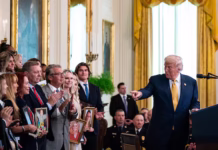 Trump se ‘ablanda’ con Xi Jinping antes de reunión: Estudia recorte a arancel por fentanilo