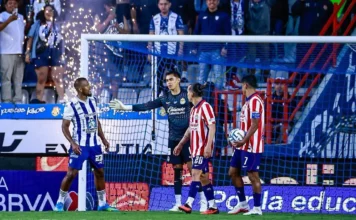 Chivas perdona a Pachuca y un error infantil le cuesta la victoria