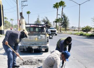 Instala COMAPA nuevos brocales en distintos sectores de la ciudad