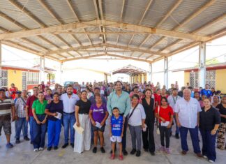Llevó Carlos Peña Ortiz Programa de Subsidio del Agua a Rincón de las Flores