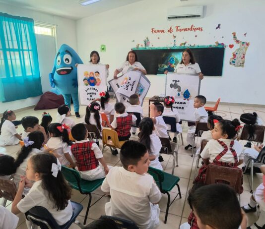 Lleva COMAPA mensaje sobre el cuidado del agua a escuelas de la ciudad