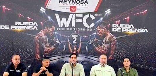 Alcalde Carlos Peña Ortiz invita a función de artes marciales mixtas WFC