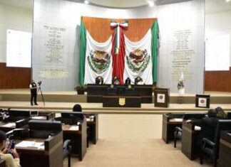 Va Congreso contra escuelas que engañen con estudios sin validez oficial