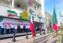 Desfilan Militares y ciudadanos los ovacionan con aplausos y vivas