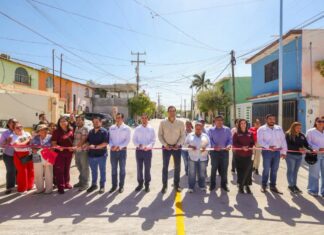 Entrega Carlos Peña Ortiz pavimentación hidráulica que beneficia a más de mil ciudadanos en la Lomas del Villar