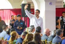 Asistió Alcalde Carlos Peña Ortiz a Segundo Informe de Gobierno de Camargo, Tamaulipas