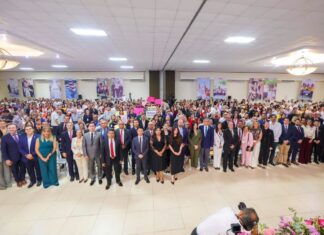 Carlos Peña Ortiz presente en Segundo Informe de la Alcaldesa Nataly García