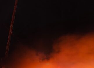 Atendieron Bomberos de Reynosa incendio en yonke