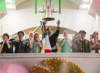 Ante más de 20 Mil asistentes el Alcalde Carlos Peña Ortiz presidió la ceremonia del Grito de Independencia en Reynosa