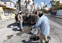 Trabaja COMAPA en el sondeo de líneas de drenaje sanitario en distintos sectores