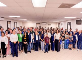 Entregó Gobierno del Alcalde Carlos Peña Ortiz más de 200 aparatos auditivos en alianza con Club Rotario y Fundación Starkey