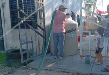 Distribuyó Servicios Públicos agua potable en colonia Ampliación San Valentín de Reynosa