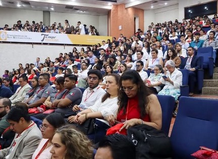 Participan en Congreso Internacional de Criminología