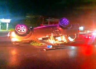 Vuelca unidad en carretera Reynosa-Río Bravo dejando daños