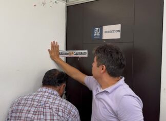 Trabajadores sindicalizados toman el Centro de Salud de Tampico inconformes con la designación como responsable del Dr. Raúl Moreno