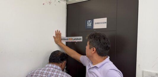 Trabajadores sindicalizados toman el Centro de Salud de Tampico inconformes con la designación como responsable del Dr. Raúl Moreno