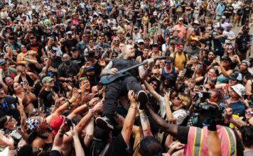 ¿Cómo funcionará el Vans Warped Tour en México? Promotor revela detalles de merch y horarios © 2026 Imagen – Excélsior. Todos los derechos reservados. El contenido de este sitio y de la edición impresa está protegido por la Ley Federal del Derecho de Autor. Prohibida la reproducción total o parcial sin autorización previa y por escrito. El material de terceros conserva sus propios derechos.