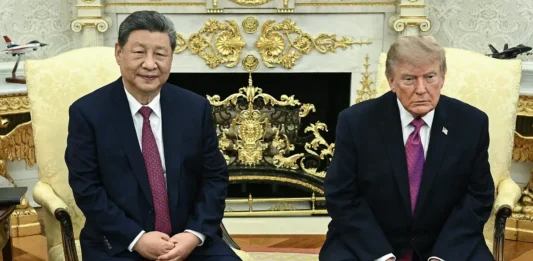 Xi dice que EU y China deben mantenerse alejados “del conflicto y la confrontación”