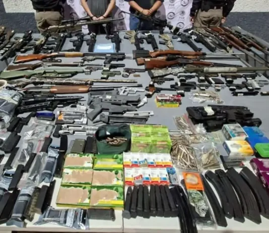 No sólo Estados Unidos: los cárteles mexicanos se equipan con armas de 27 países