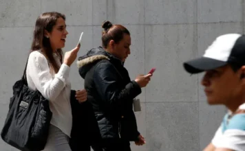México reutiliza 70% de sus celulares y supera a Estados Unidos y Canadá
