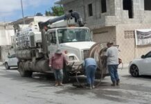 Trabaja unidad Vactor en desazolve de Villas de La Joya