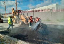 Continúa rehabilitación vial en la colonia Los Robles de Reynosa