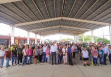 Apoya Alcalde Carlos Peña Ortiz a usuarios de Jarachina Sur con el programa de bienestar social Subsidio del Agua