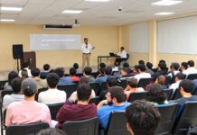 «Sacude» conferencia de EXATEC a estudiantes del TecNM campus Victoria