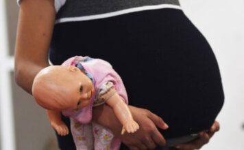 A diario en México 22 niñas de 10 a 14 años son víctimas de embarazo infantil forzado