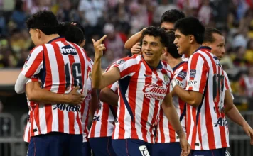 Se pintó rojiblanco: Chivas se llevó el Clásico Nacional ante América en Oakland