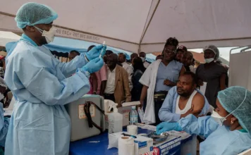 Tras brote de ébola, Secretaría de Salud emite alerta de viaje para mexicanos
