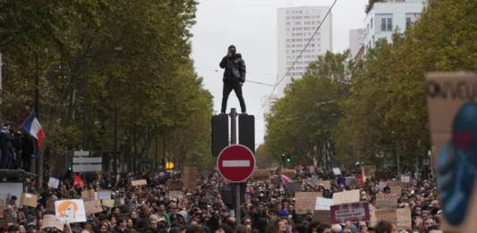 “Nadie nos escuchó”: por qué la Generación Z encabeza las protestas en toda Europa